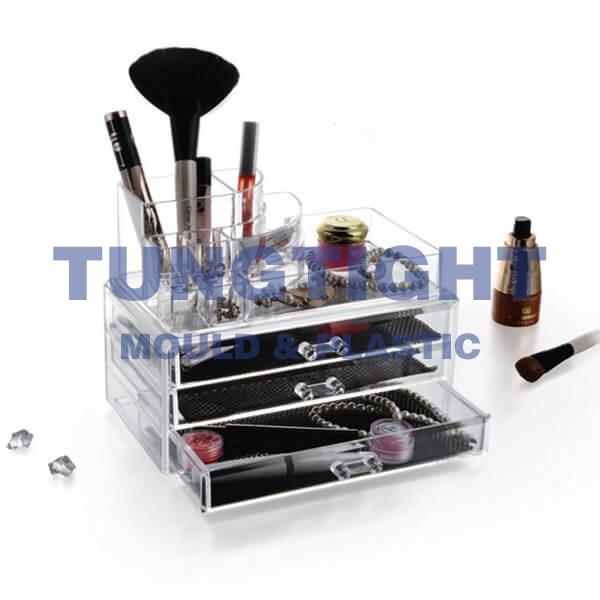 8803-1 Clear cosmetic container