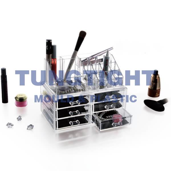 8805-2 Clear cosmetic container